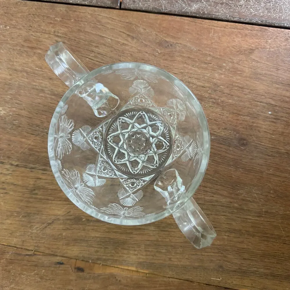 Indiana Glass Pressed Clear Glass‎ Butterfly Design Open Sugar Bowl